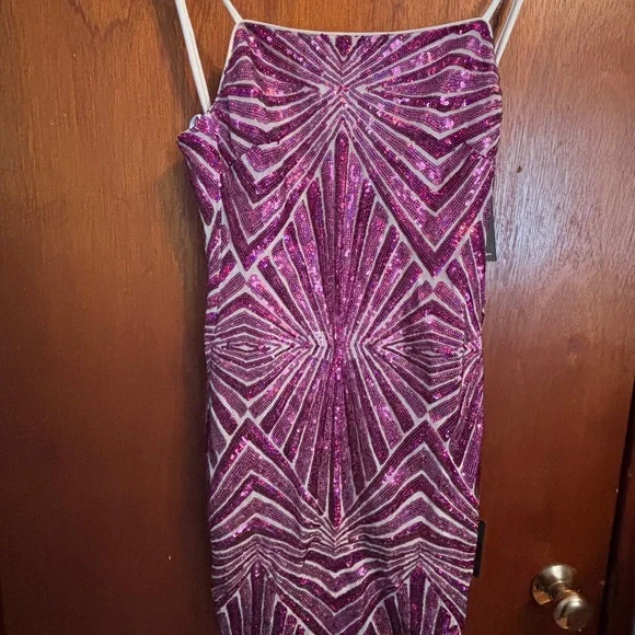 Lulus sequin dress - Picture 1 of 4